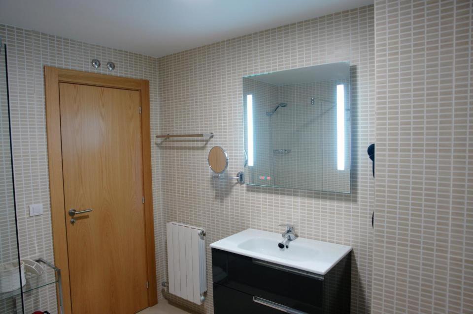 Apartamentos Laurel 洛格罗尼奥 外观 照片